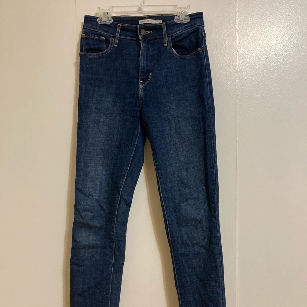Levi’s Dark Blue Skinny Jeans